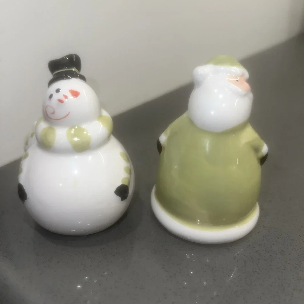 Pacific Island Creations Co Ltd Salt and Pepper Shakers Santa and Snowman China